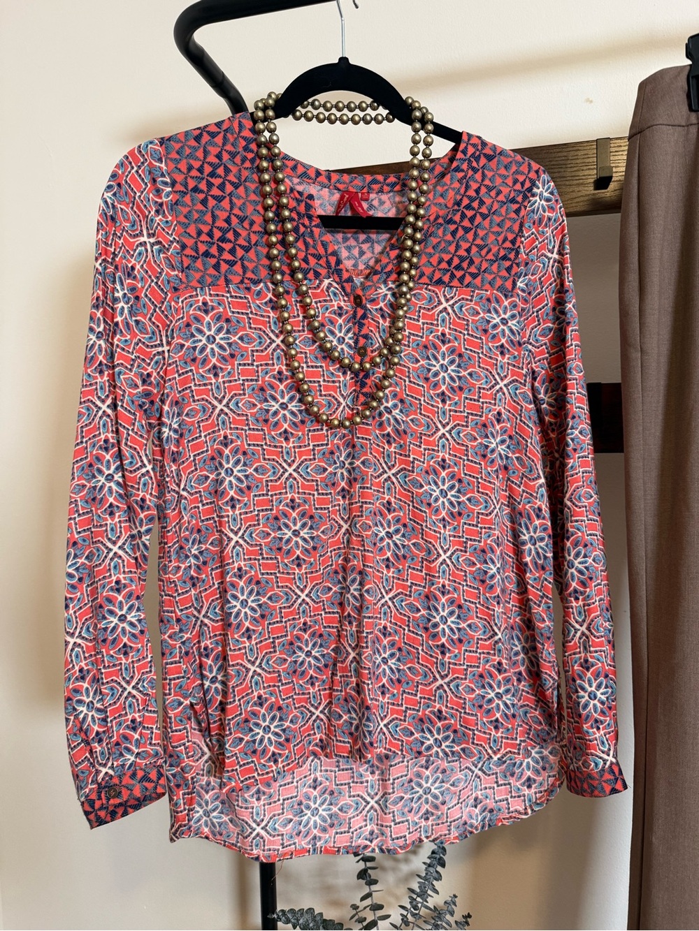 Red Camel Women’s Boho Print Long Sleeve Henley Blouse Size Small